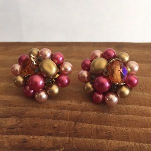 ❤️VINTAGE CLIP-ON EARRINGS❤️